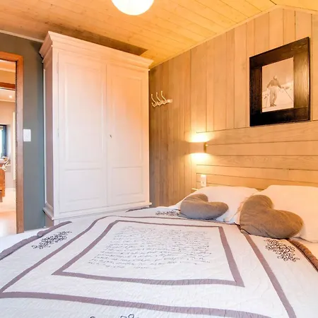 Luxurious Holiday Home With Sauna In Fauvillers